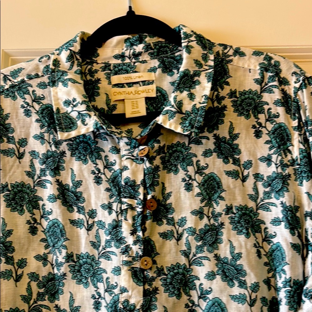 Pretty linen top white with turquoise and black floral pattern.